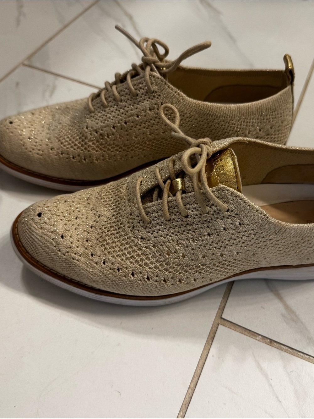 Cole Haan - Zero Grab Knit Lace-Up Oxford Sneakers in Beige with Gold Accent